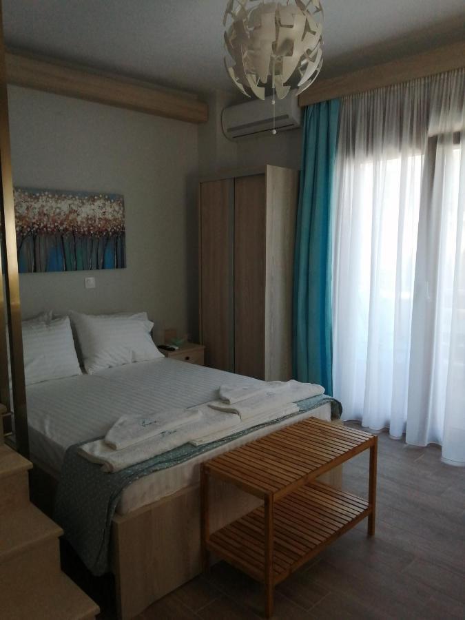 Perla Studios Paralia Dionysiou Exterior photo